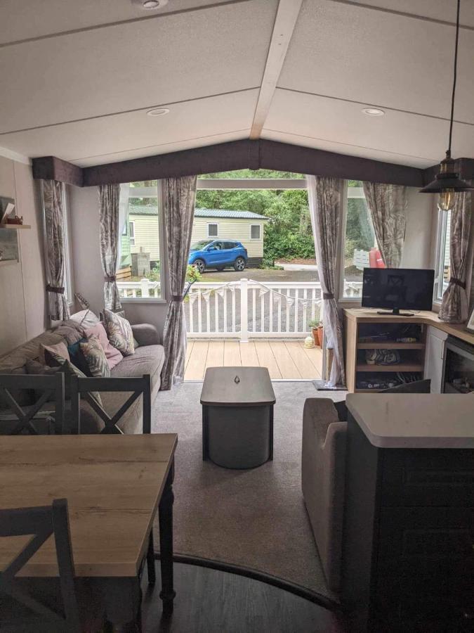 פורת'מאדוג Luxury Caravan מראה חיצוני תמונה